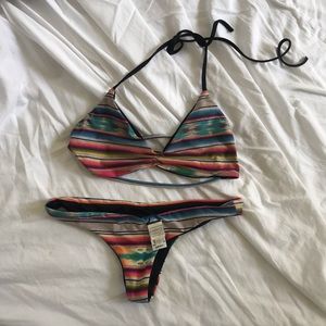 L-space reversible bikini